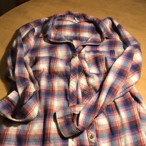Women’s flannel shirt